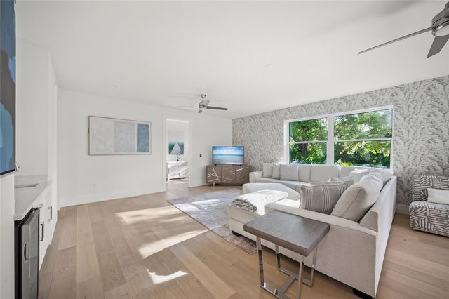 3319 S OSPREY AVENUE, Sarasota, FL 34239