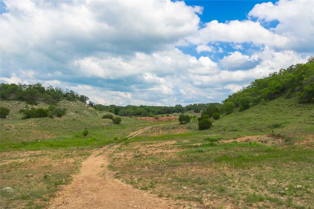 8077 County Road 292, Early, TX 76802