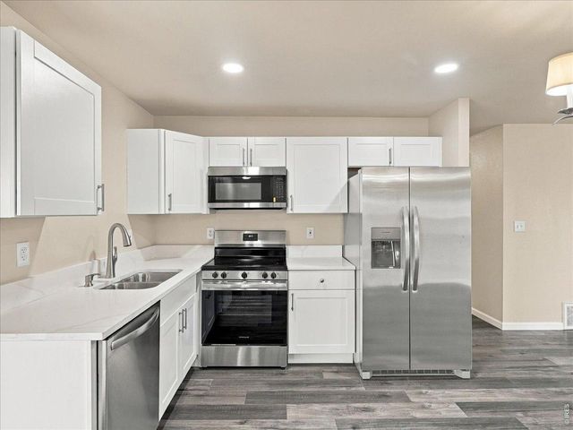 236 Ley Dr, La Salle, CO 80645