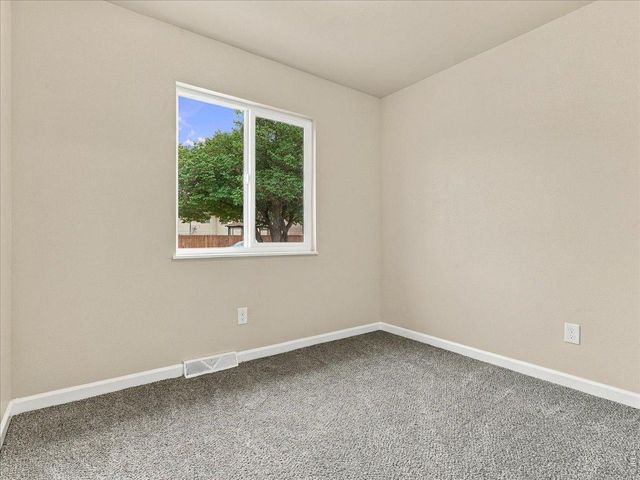 236 Ley Dr, La Salle, CO 80645