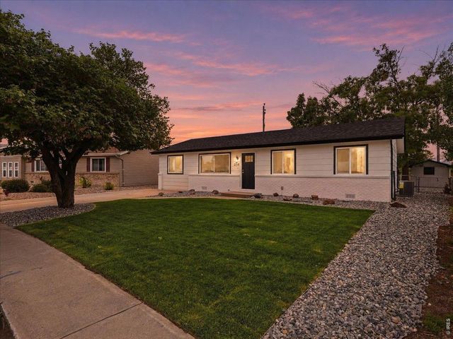236 Ley Dr, La Salle, CO 80645
