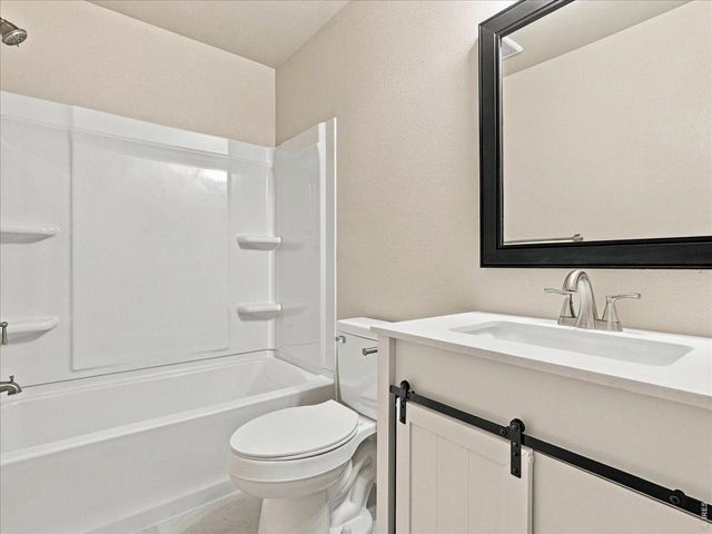 236 Ley Dr, La Salle, CO 80645