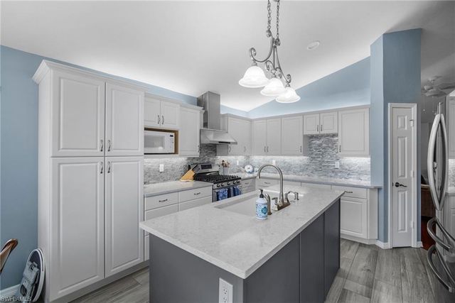 3611 Key Lime CT, Bonita Springs, FL 34134