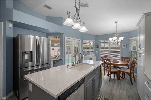 3611 Key Lime CT, Bonita Springs, FL 34134