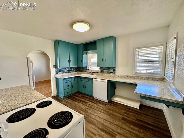 726 Corona Avenue, Pueblo, CO 81004