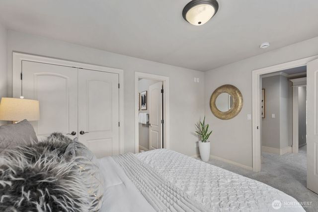 1610 8th Street W, Kirkland, WA 98033