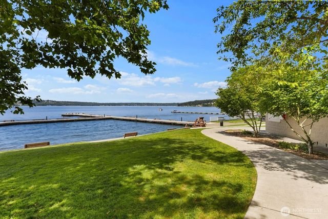 1610 8th Street W, Kirkland, WA 98033