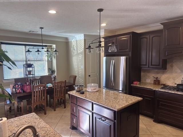 2122 Belcara View, League City, TX 77573