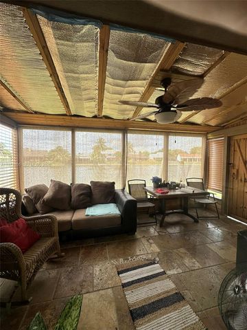 1361 Sandpiper Blvd, Homestead, FL 33035