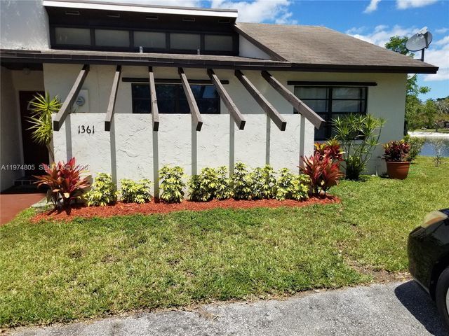 1361 Sandpiper Blvd, Homestead, FL 33035