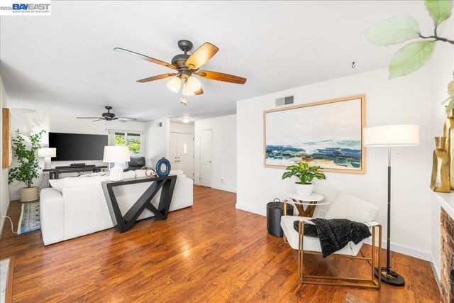 1228 Shelburne Rd, Livermore, CA 94551