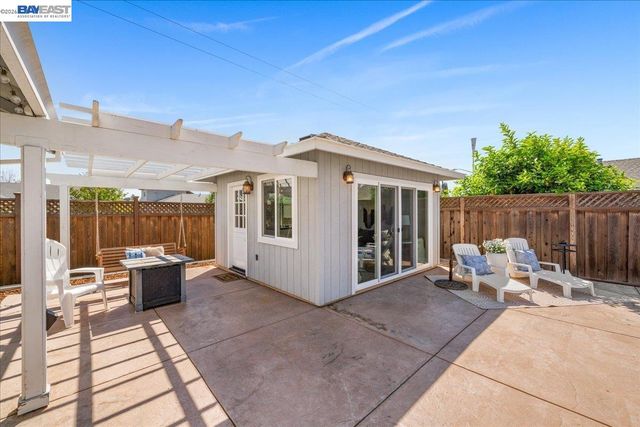 1228 Shelburne Rd, Livermore, CA 94551