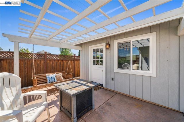 1228 Shelburne Rd, Livermore, CA 94551