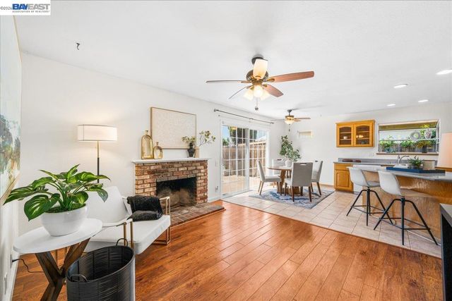 1228 Shelburne Rd, Livermore, CA 94551