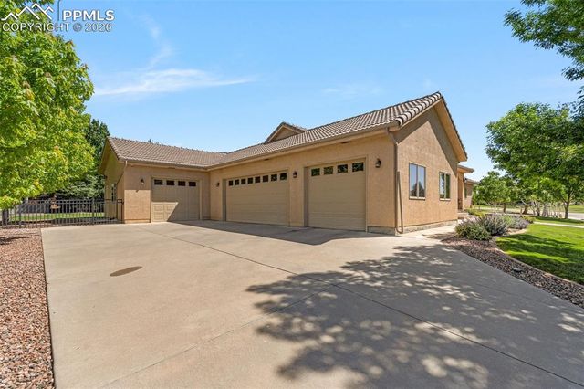 4203 St Andrews Drive, Pueblo, CO 81001