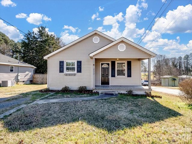 200 Blacksnake Road, Stanley, NC 28164