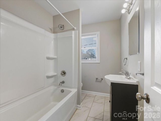 200 Blacksnake Road, Stanley, NC 28164