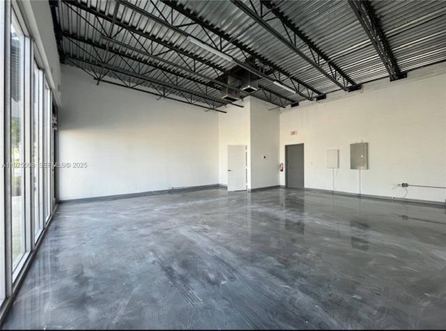 4250 W Hallandale Beach Blvd 1, Pembroke Park, FL 33023