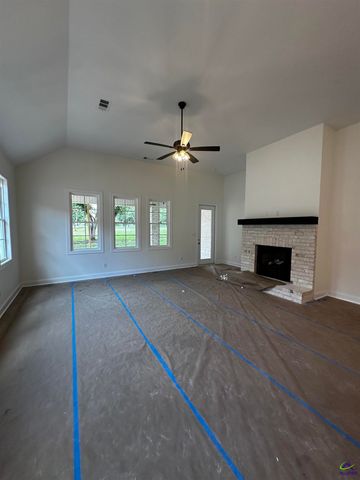 3 Pleasant Oaks Drive, Perry, GA 31069