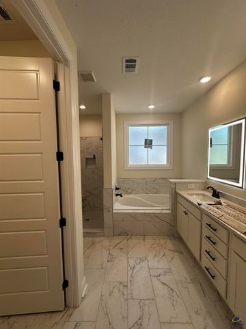 3 Pleasant Oaks Drive, Perry, GA 31069