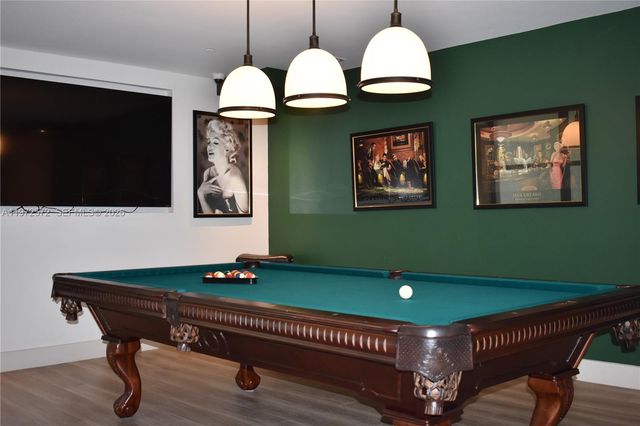 17555 Collins Ave 406, Sunny Isles Beach, FL 33160