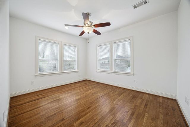 1909 W Lamar Street, Houston, TX 77019
