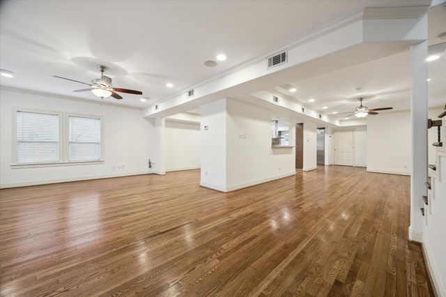 1909 W Lamar Street, Houston, TX 77019