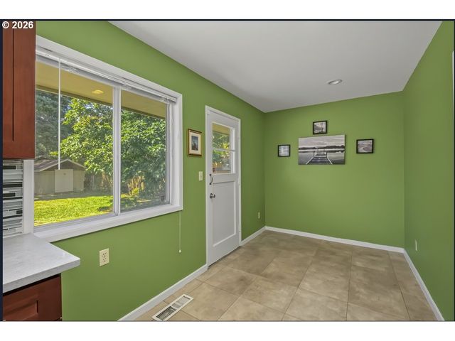 1137 Se 224TH Ave, Gresham, OR 97030