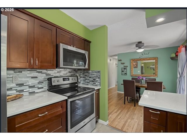 1137 Se 224TH Ave, Gresham, OR 97030