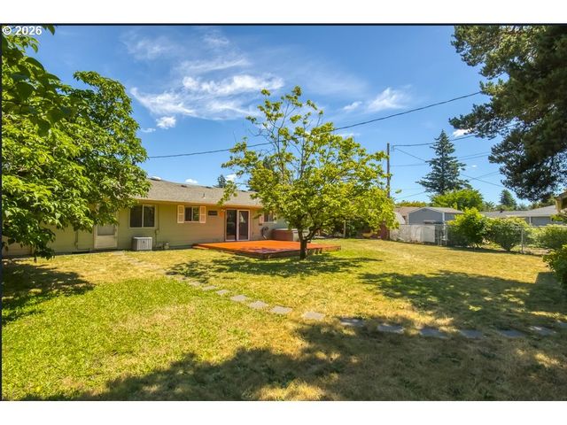 1137 Se 224TH Ave, Gresham, OR 97030