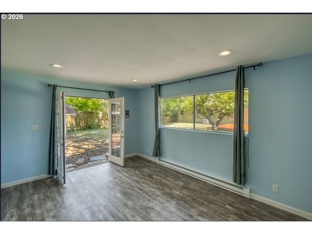 1137 Se 224TH Ave, Gresham, OR 97030