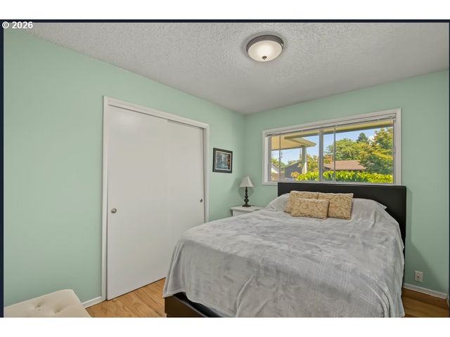 1137 Se 224TH Ave, Gresham, OR 97030