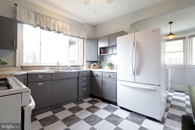 901 BELMONT AVE, Tyrone, PA 16686