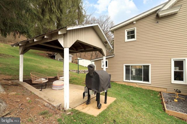 901 BELMONT AVE, Tyrone, PA 16686