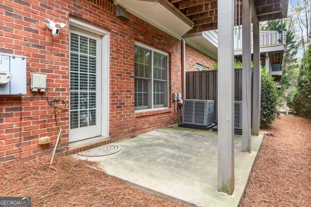 5452 Wentworth Street, Sandy Springs, GA 30342