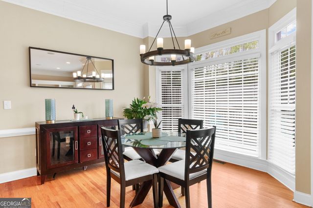 5452 Wentworth Street, Sandy Springs, GA 30342