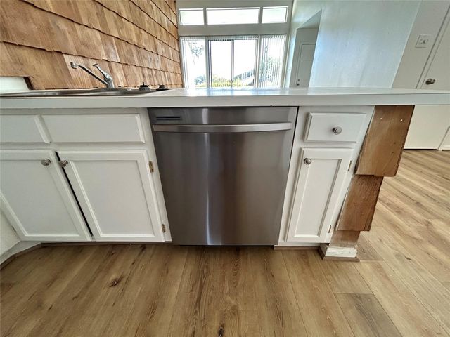 49 April Point Drive N, Conroe, TX 77356