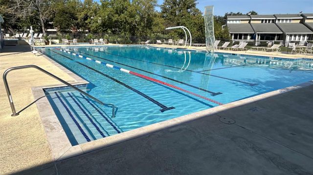 49 April Point Drive N, Conroe, TX 77356