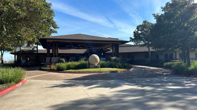 49 April Point Drive N, Conroe, TX 77356