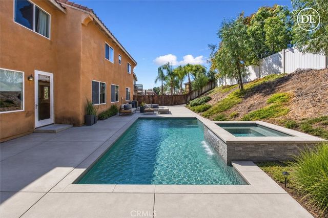 37473 Starmist Way, Murrieta, CA 92563