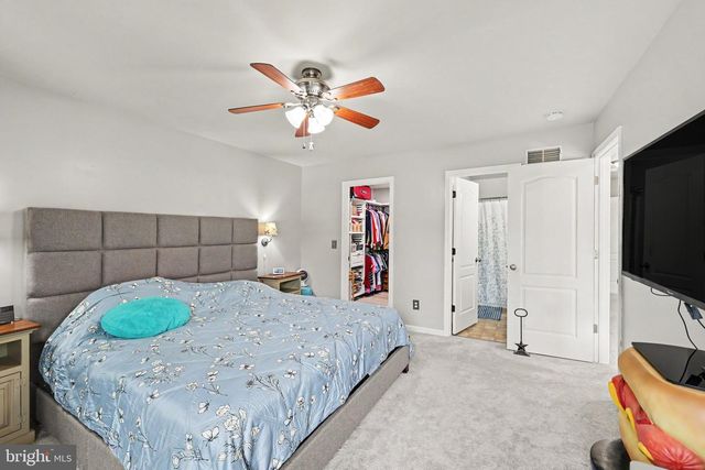 304 BRIAR RIDGE CIR, Enola, PA 17025