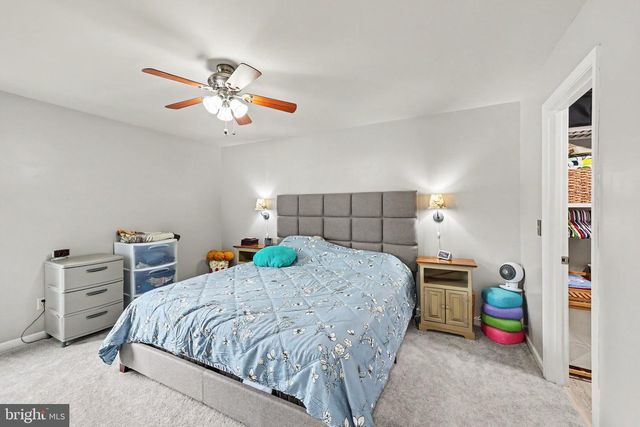 304 BRIAR RIDGE CIR, Enola, PA 17025