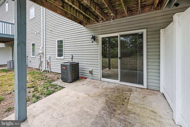 304 BRIAR RIDGE CIR, Enola, PA 17025