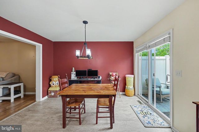 304 BRIAR RIDGE CIR, Enola, PA 17025