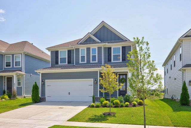 690 Conifer Dr, Spring Hill, TN 37174