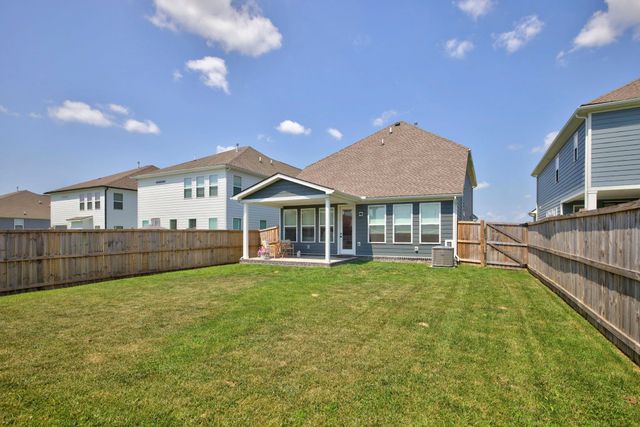 690 Conifer Dr, Spring Hill, TN 37174