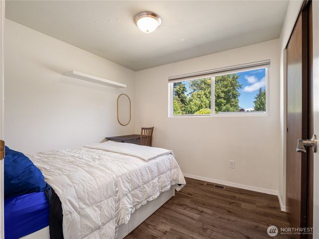2103 SW 306th Place, Federal Way, WA 98023