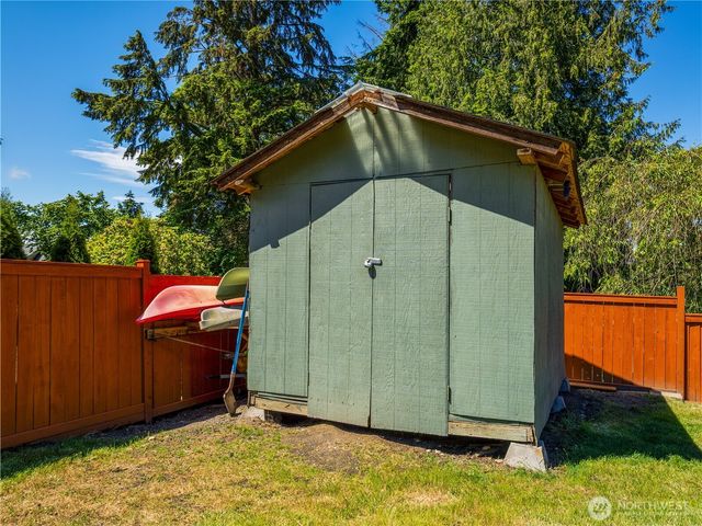 2103 SW 306th Place, Federal Way, WA 98023