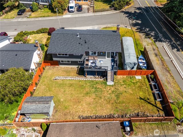 2103 SW 306th Place, Federal Way, WA 98023