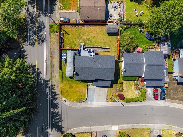 2103 SW 306th Place, Federal Way, WA 98023